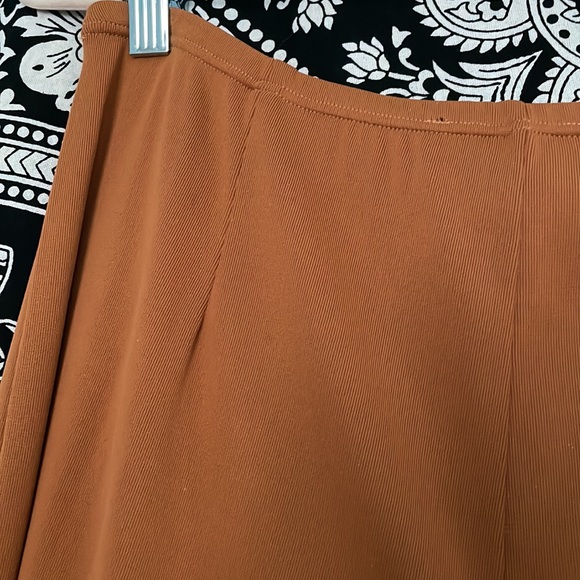 LAUNDRY BY SHELLI SEGAL NUTMEG NYLON SPANDEX TOP AND PANTS - Picture 6 of 14